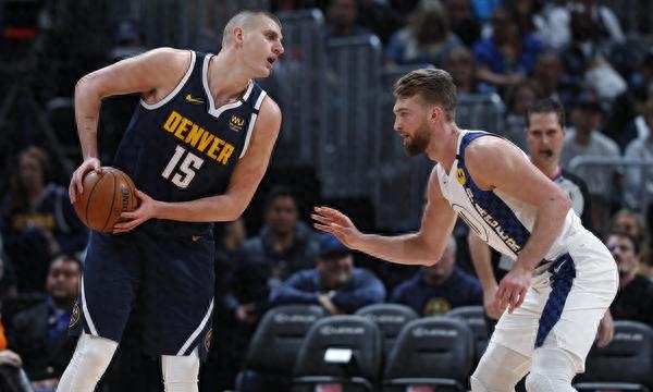 关于穆雷回归赛场,比分优势明显首场状态亮眼,热火观众沸腾!的信息 关于穆雷回归赛场,比分优势明显首场状态亮眼,热火观众沸腾!的信息