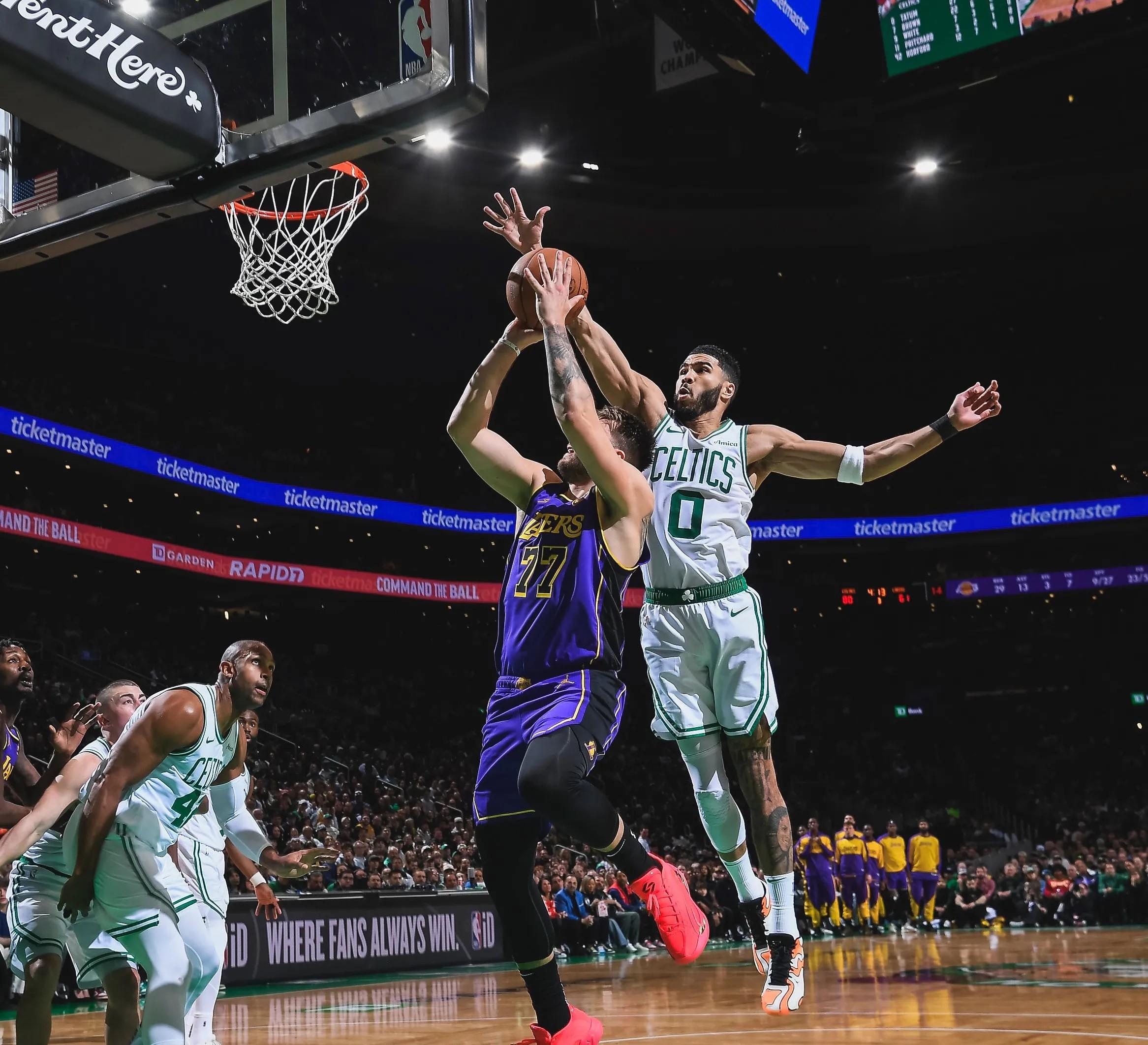 塔图姆新星败北表现惊艳，加拿大队未来可期！的简单介绍