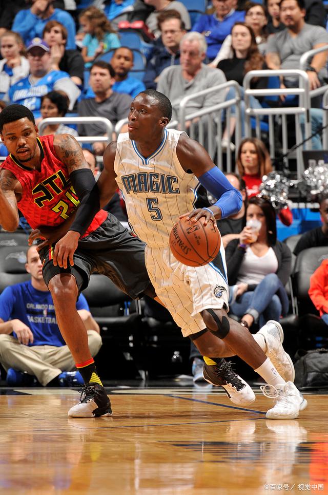 包含冲刺阶段阿斯顿维拉调整名单以备欧篮联，强势反弹环节打磨，质疑声仍在，年轻球员得到机会的词条